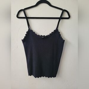 Cropped Scallop Hem Tank